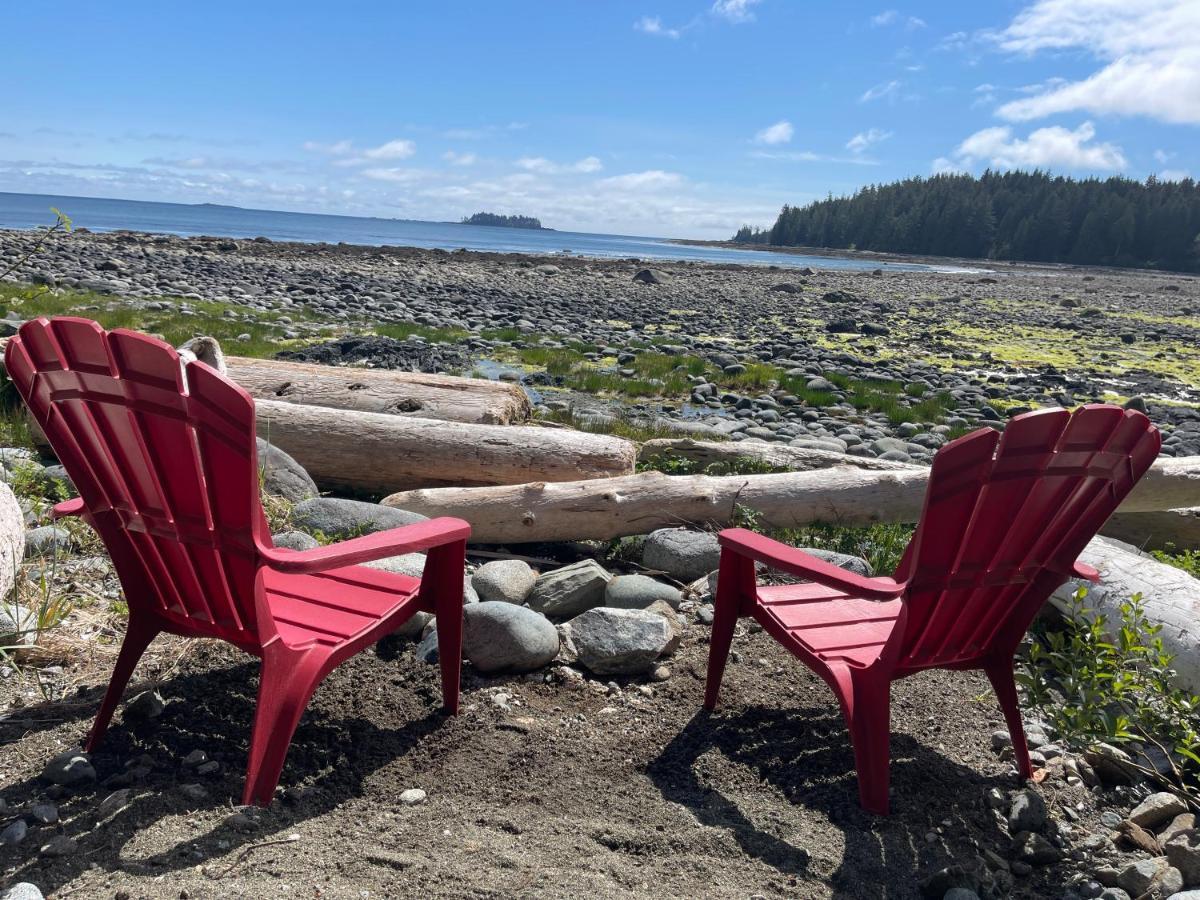So Damn Lucky Glamping Hotel Ucluelet Exterior photo